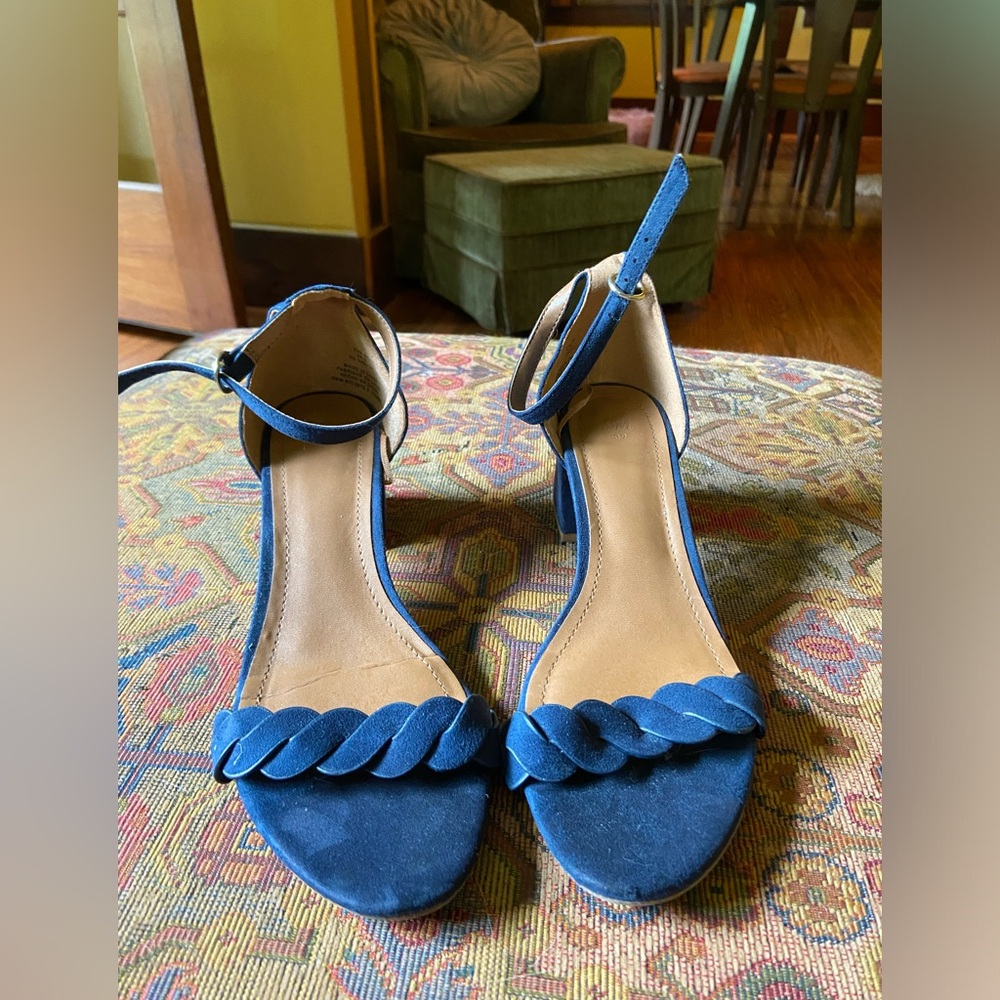 H & M faux suede heels